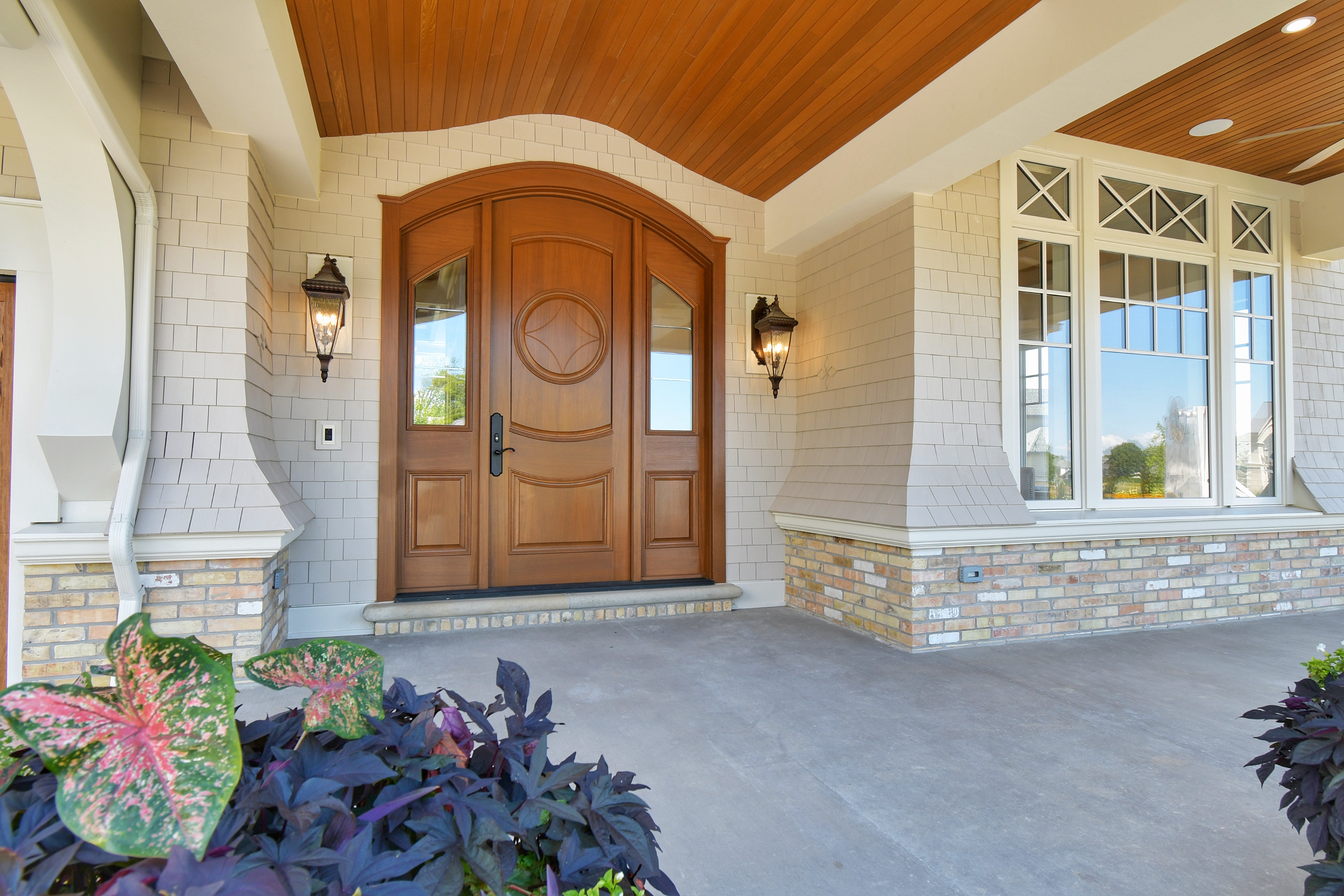 Synergy Solid Decorative Entry Door